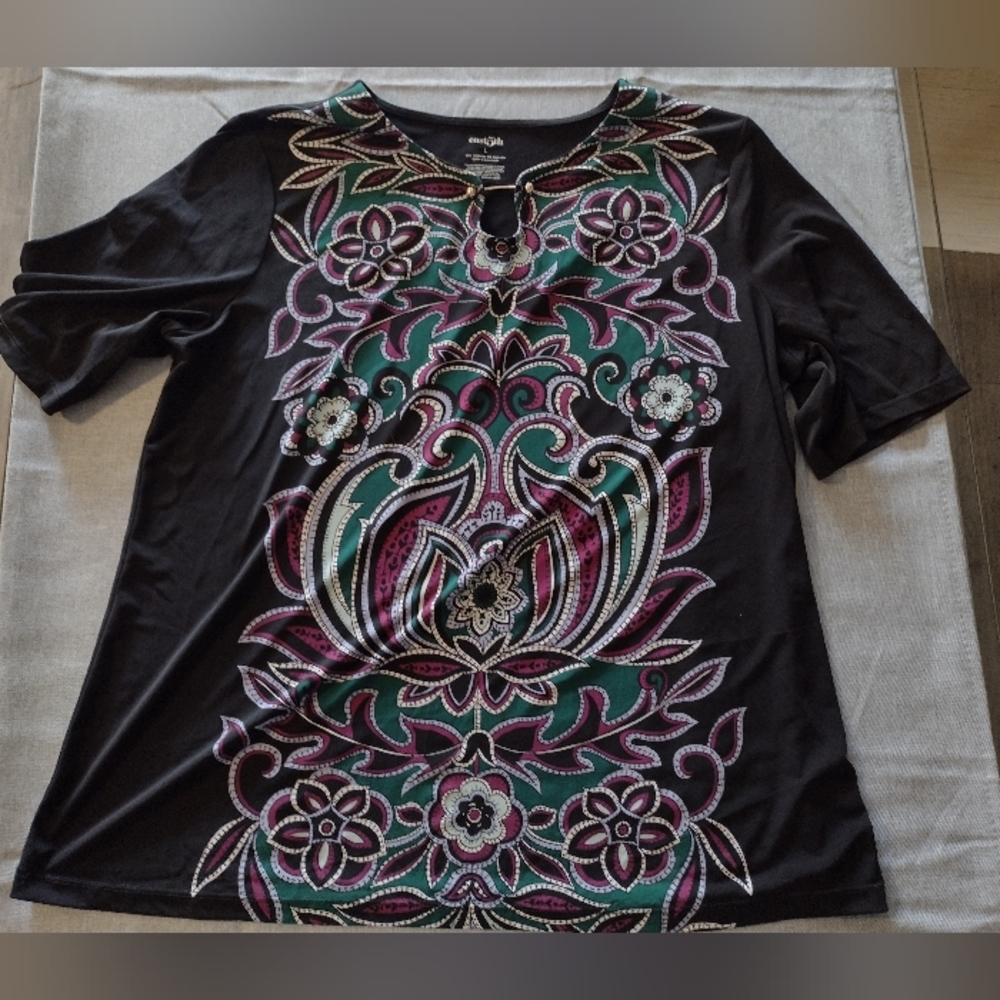 Quarter sleeve blouse